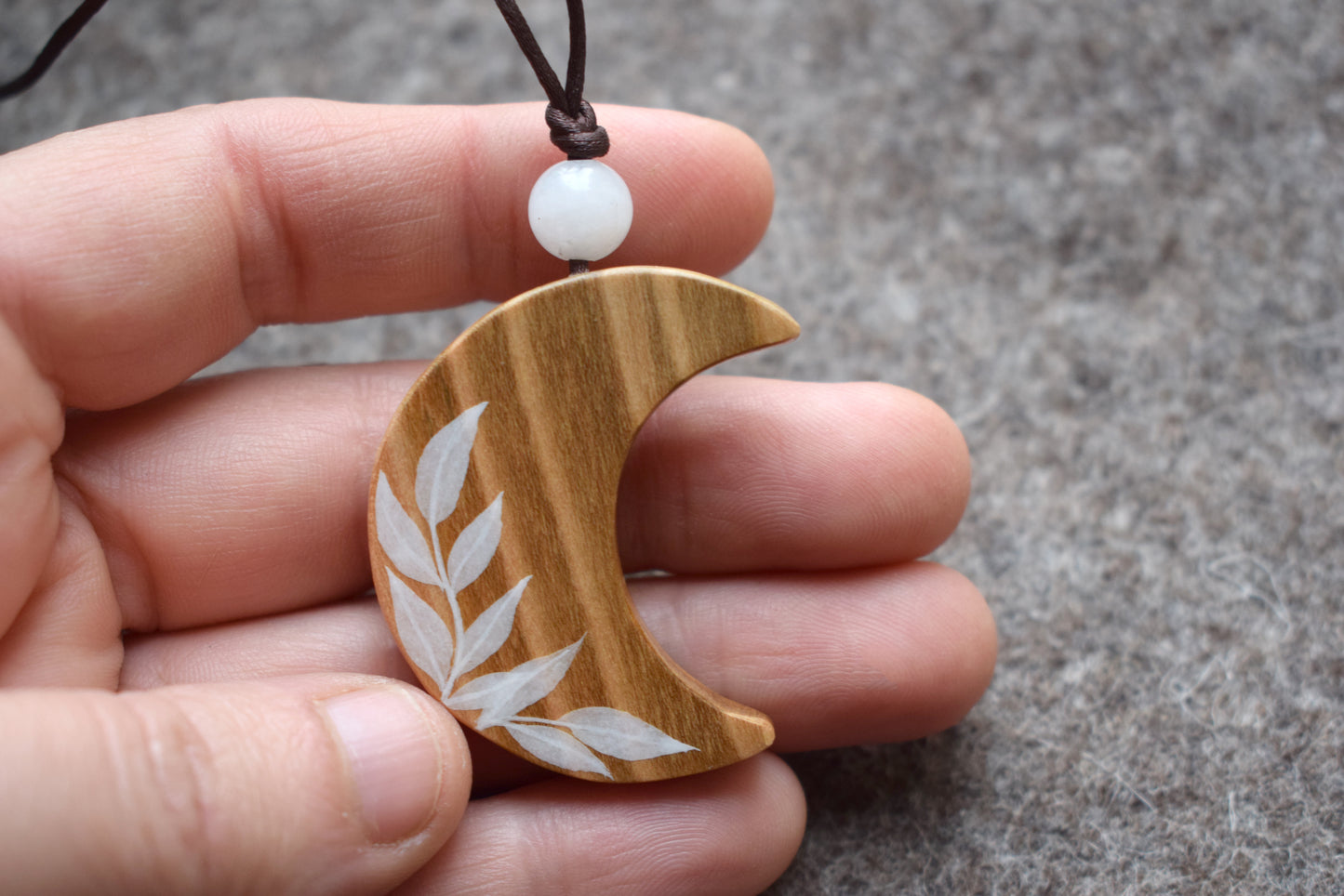 Leafy Moon in Cherry with Snow Jade Bead