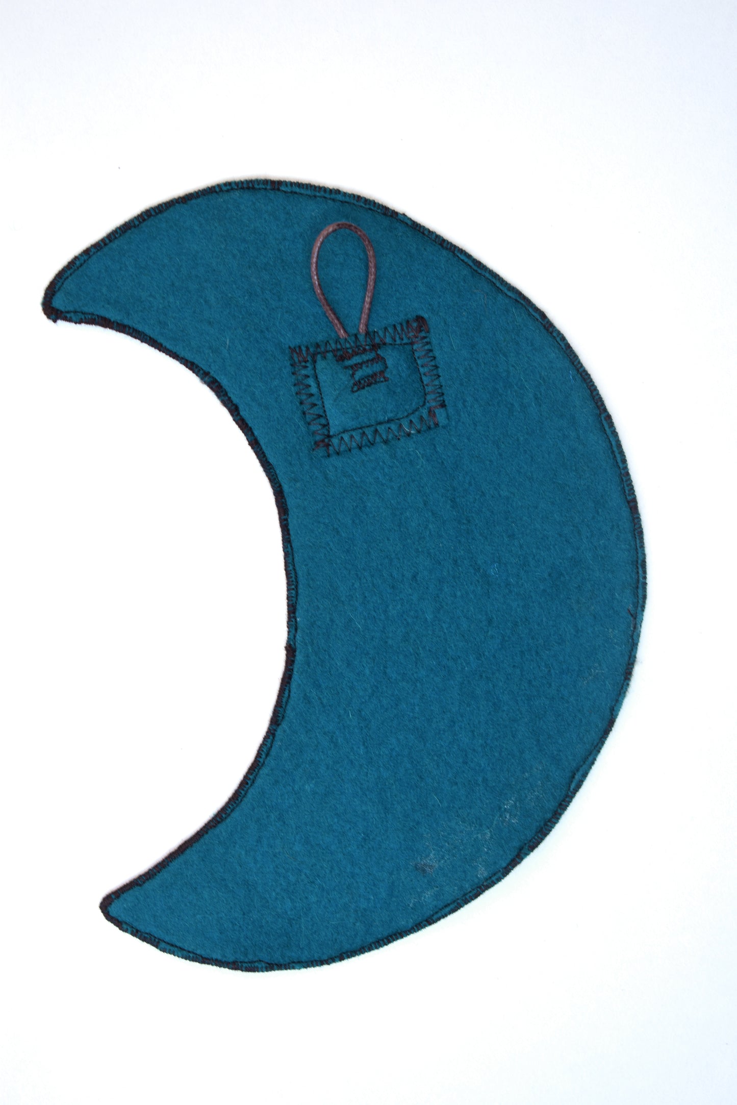 Moon and leaves - Embroidered wool felt and silk wall hanging