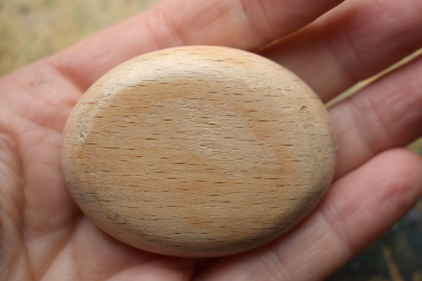 Gentle Bunny - Mini pebble