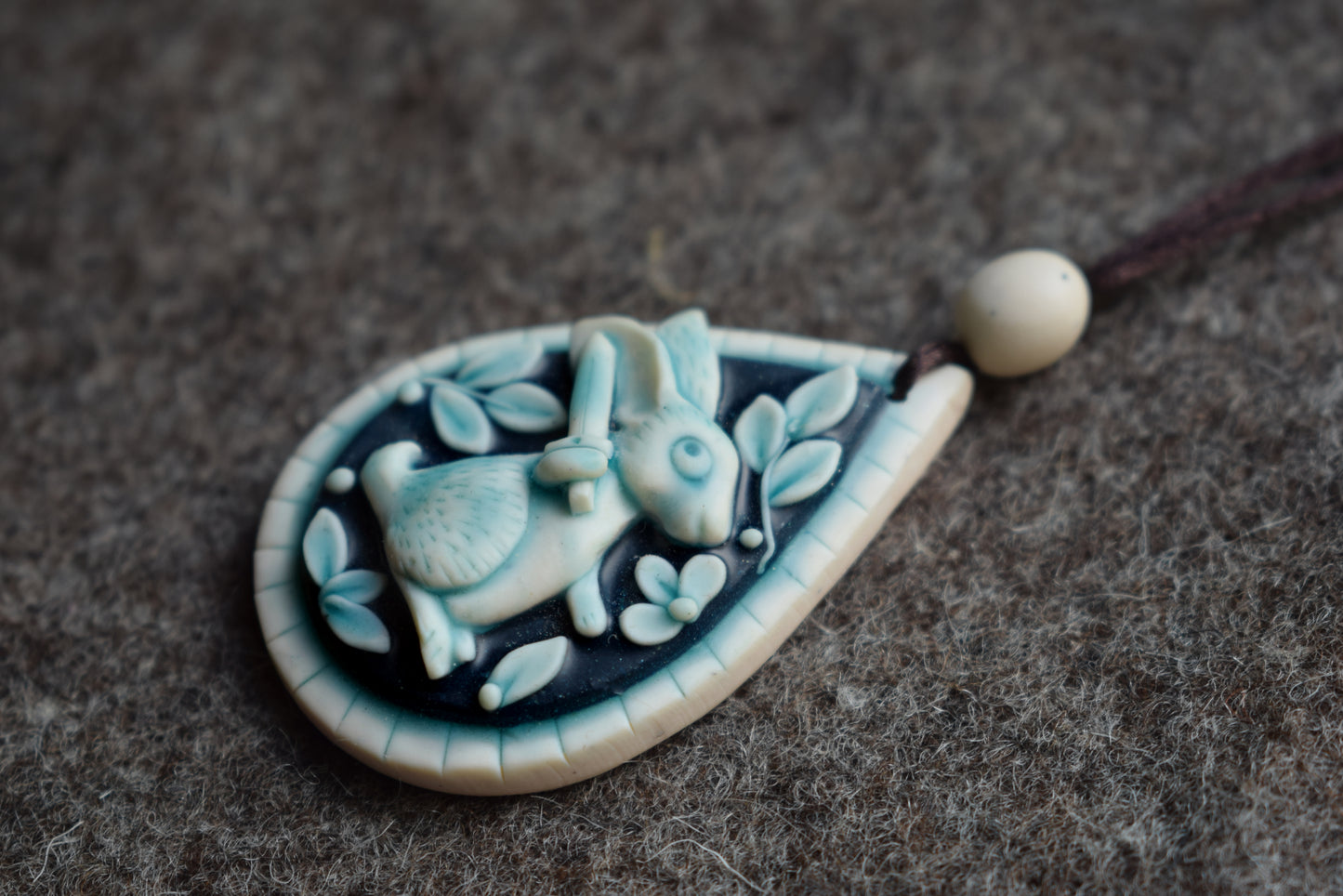Battle Rabbit necklace (b4)