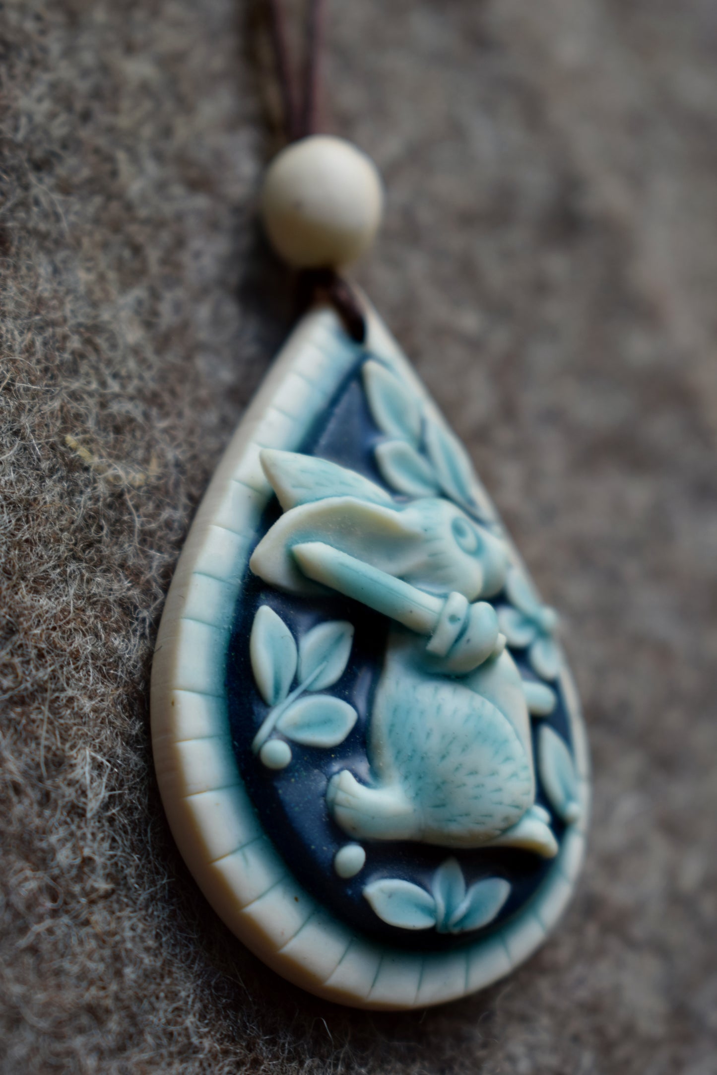 Battle Rabbit necklace (b4)