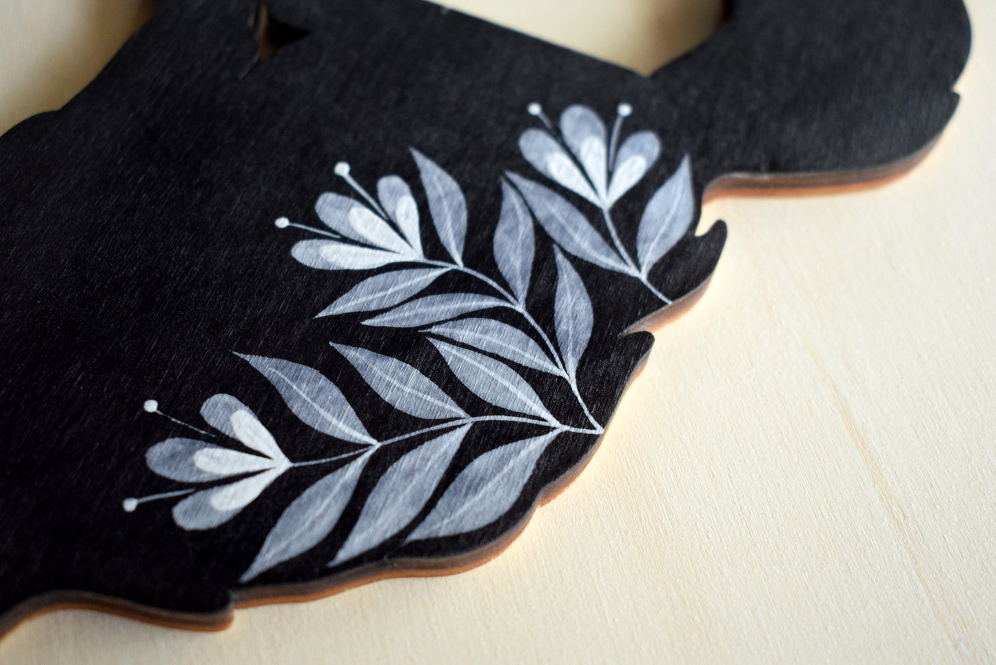 Leafy Black Cat
