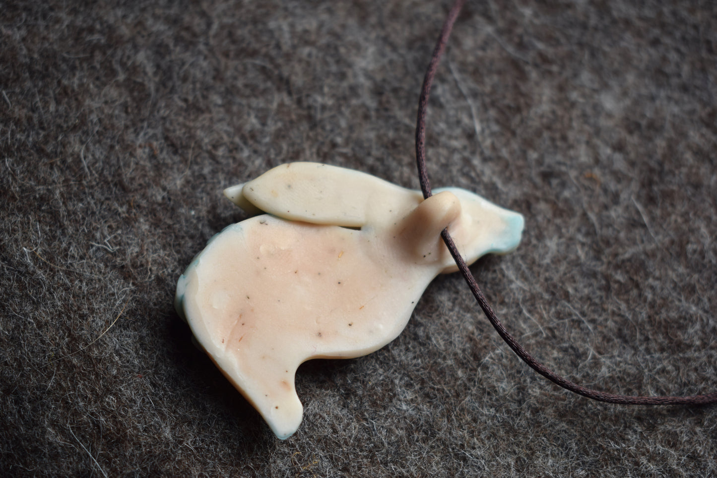 Green Moon Gazing Hare pendant (b16)