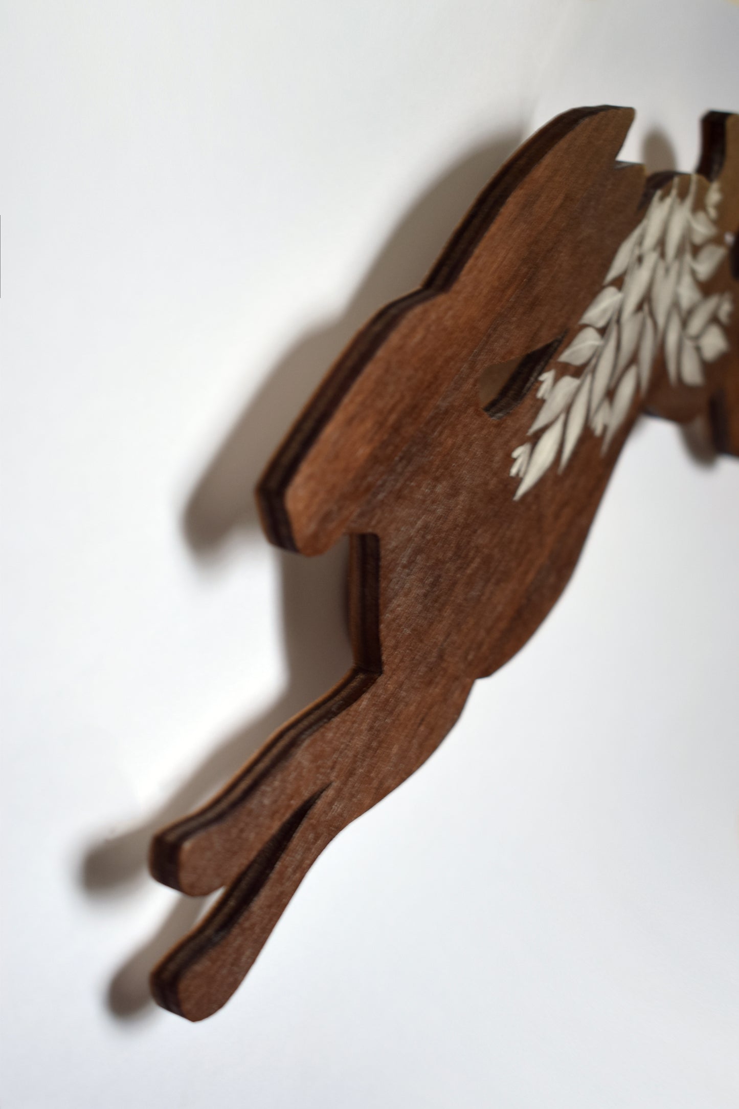 Hare wall hanging (b5)