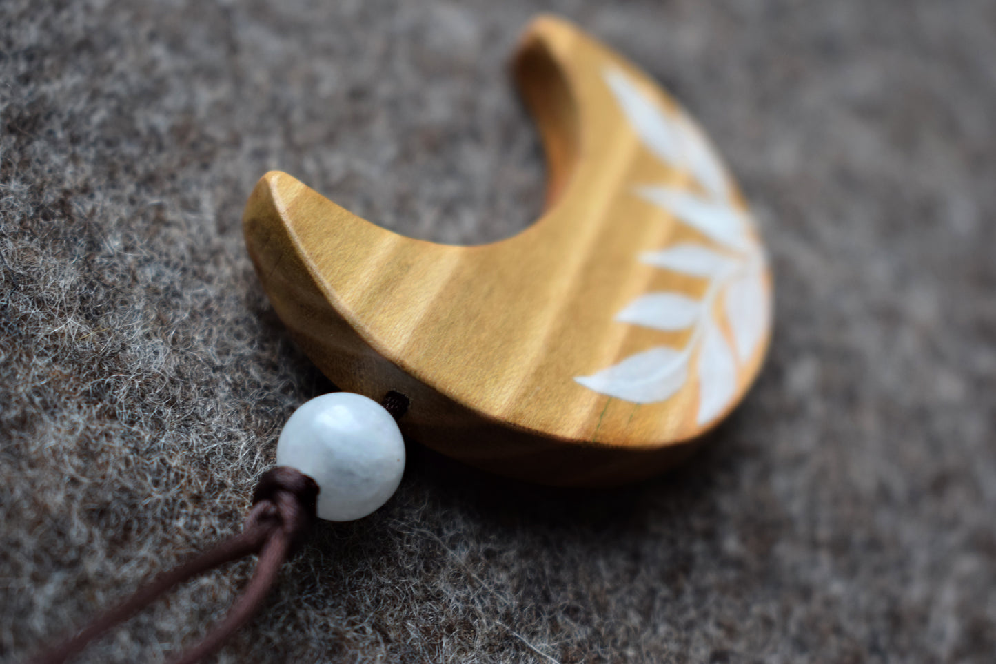 Leafy Moon in Cherry with Snow Jade Bead