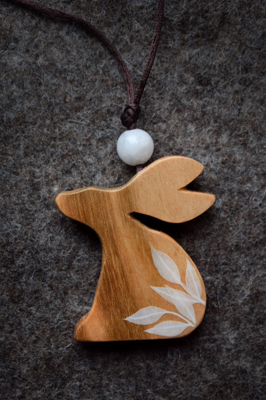 Leafy Rabbit in Cherry with Snow Jade Bead