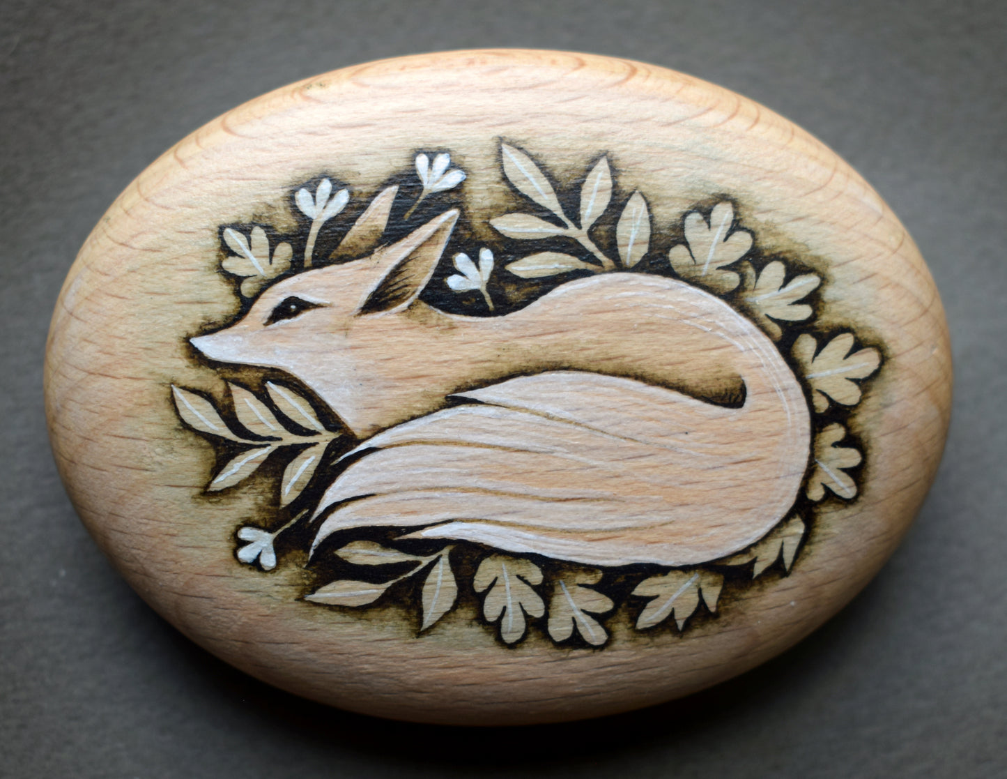 Fox Wood Pebble (large)