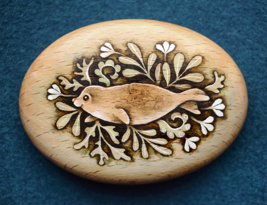 Seal Wood Pebble (large)