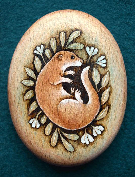 Otter Wood Pebble (large)