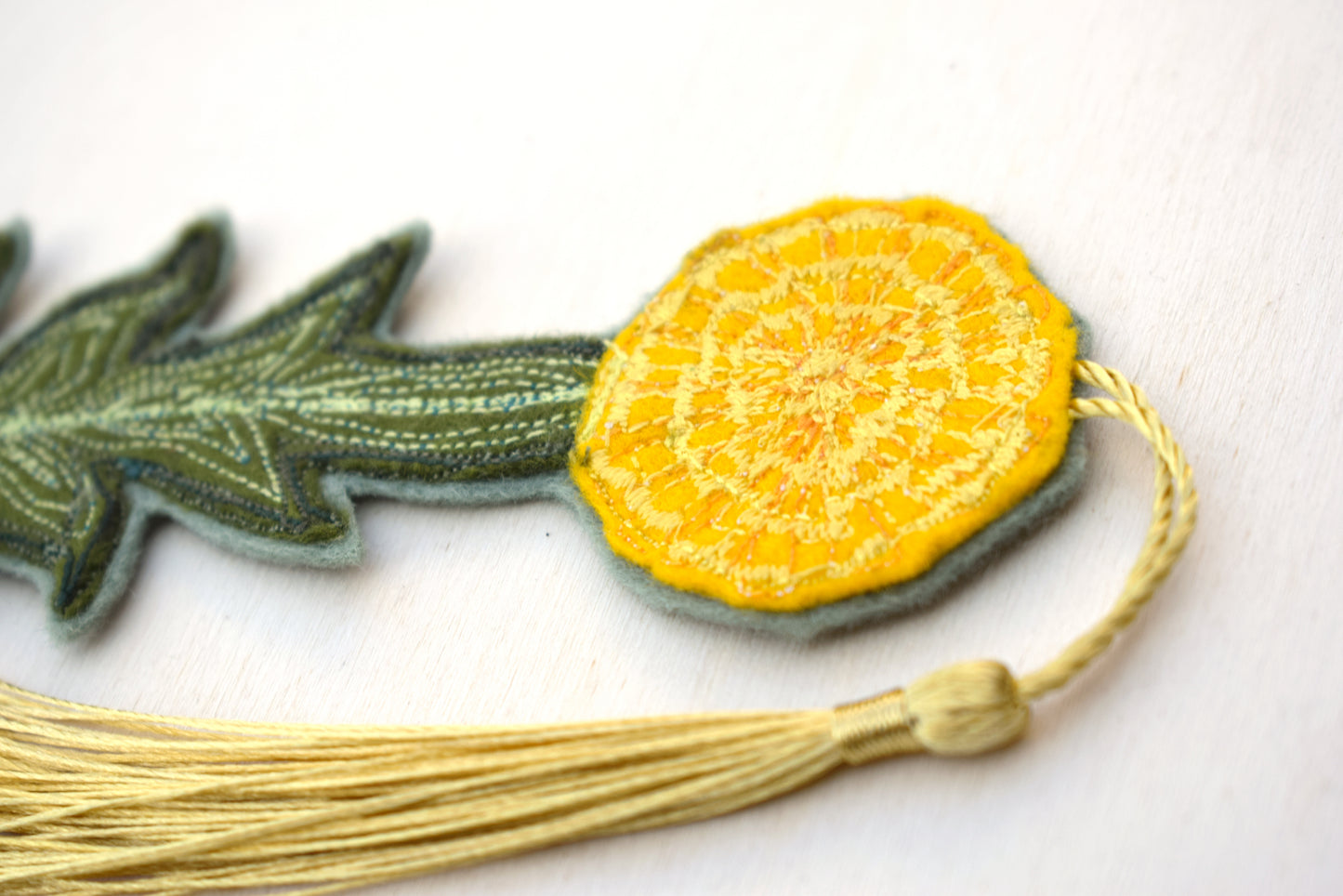 Dandelion bookmark - embroidered felt