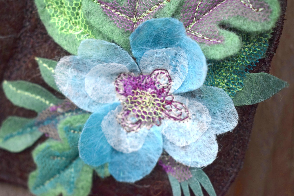 Floral Cat wall hanging