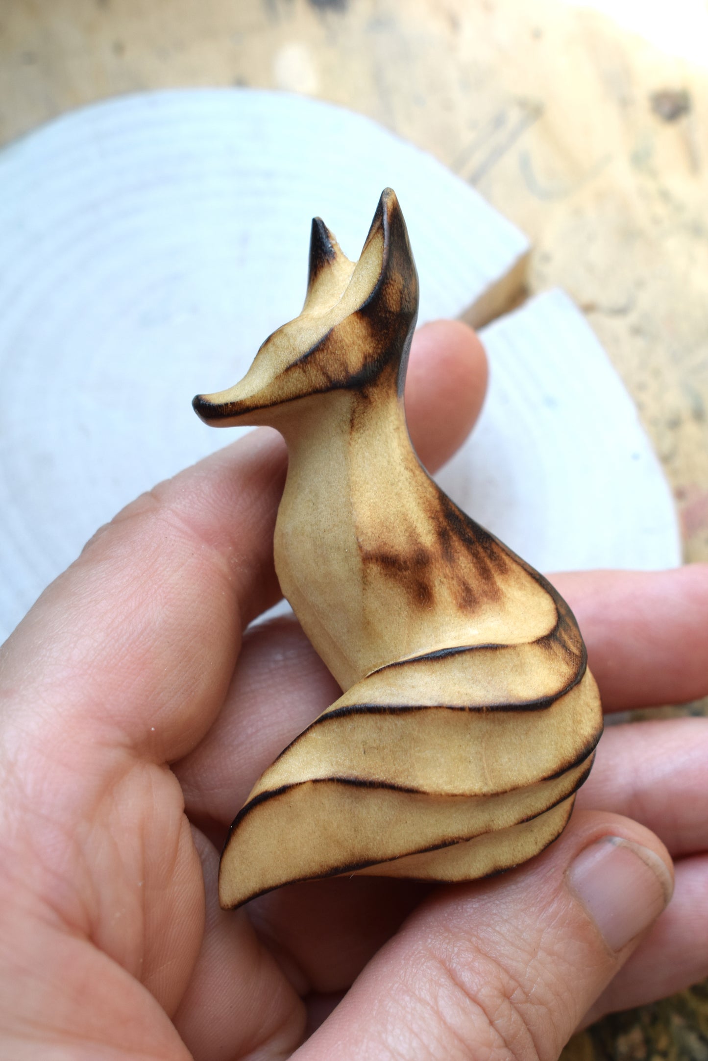 Small fox carving (Alder)