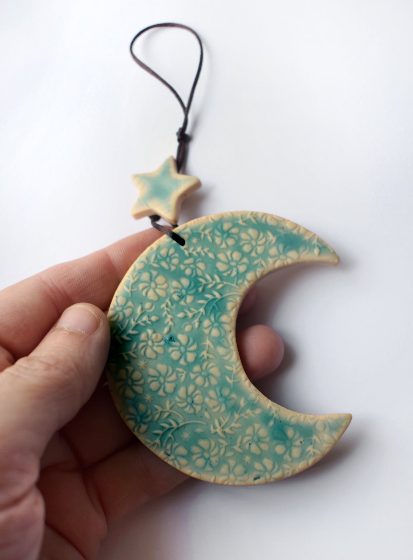Moon Wall Hanging (b4)
