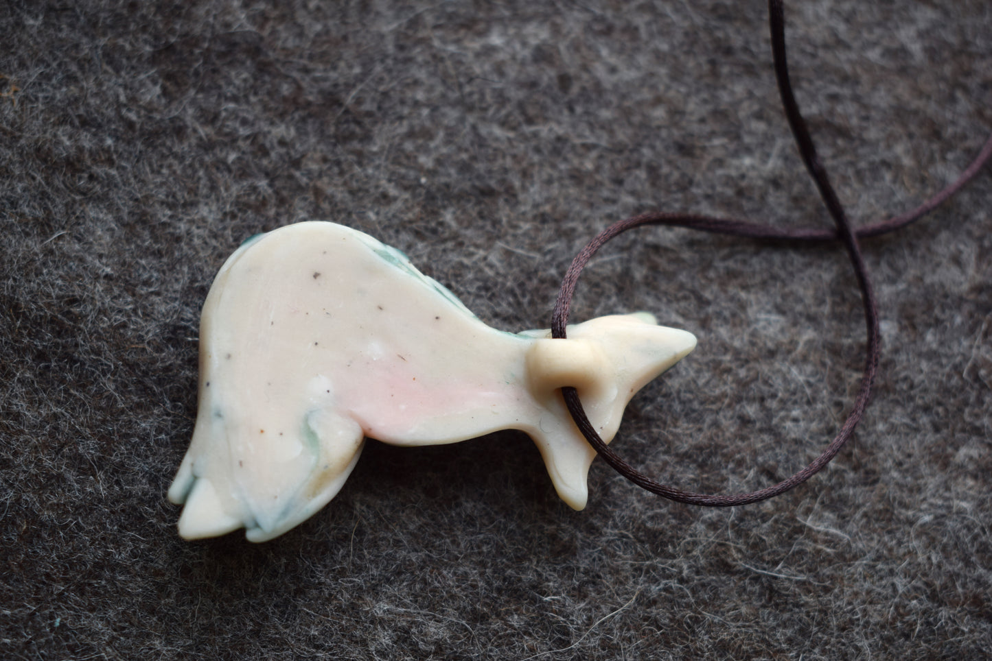 Fox pendant (b11)