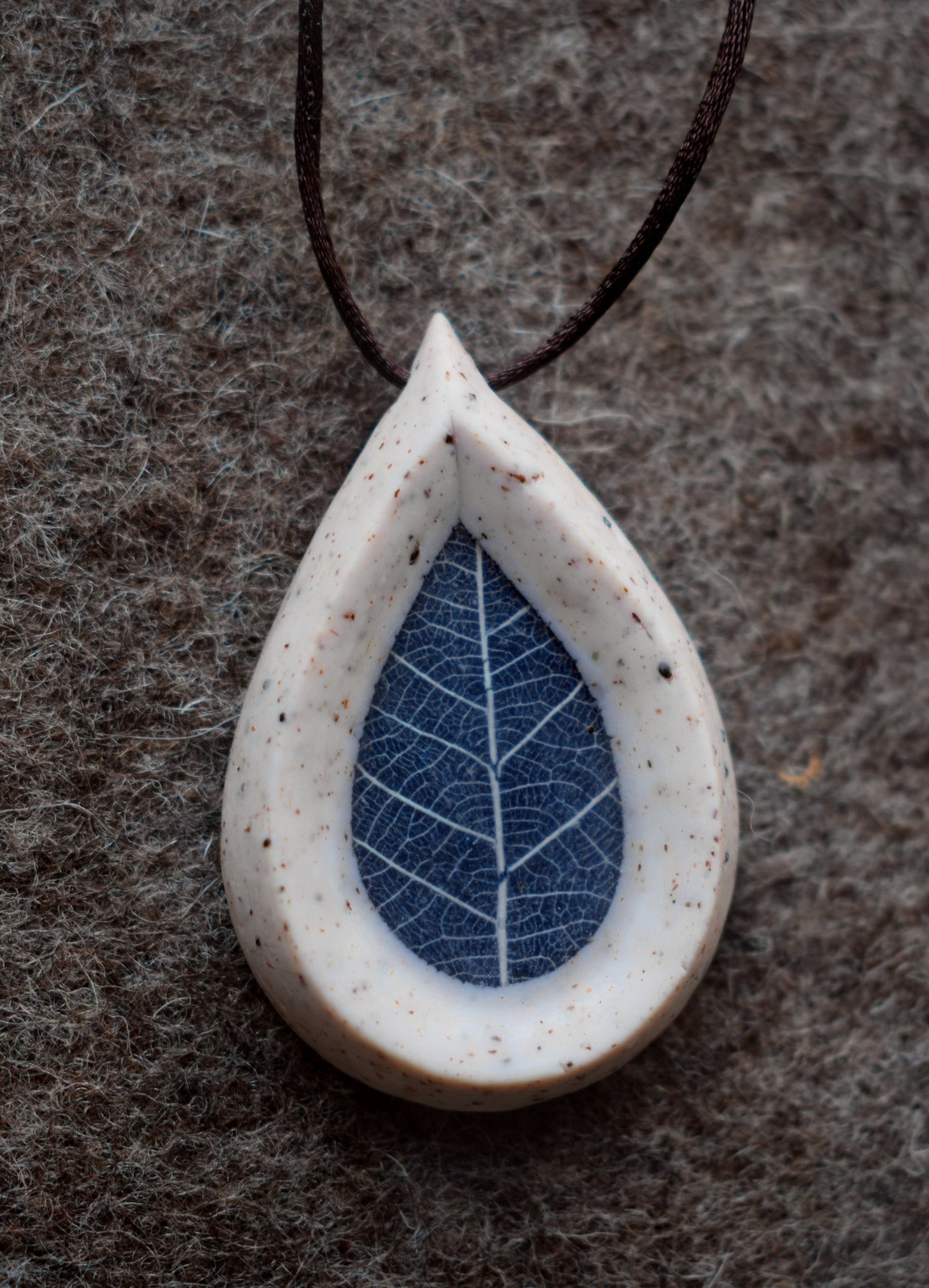 Leaf Skeleton necklace