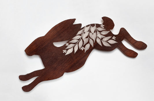 Hare wall hanging (b5)