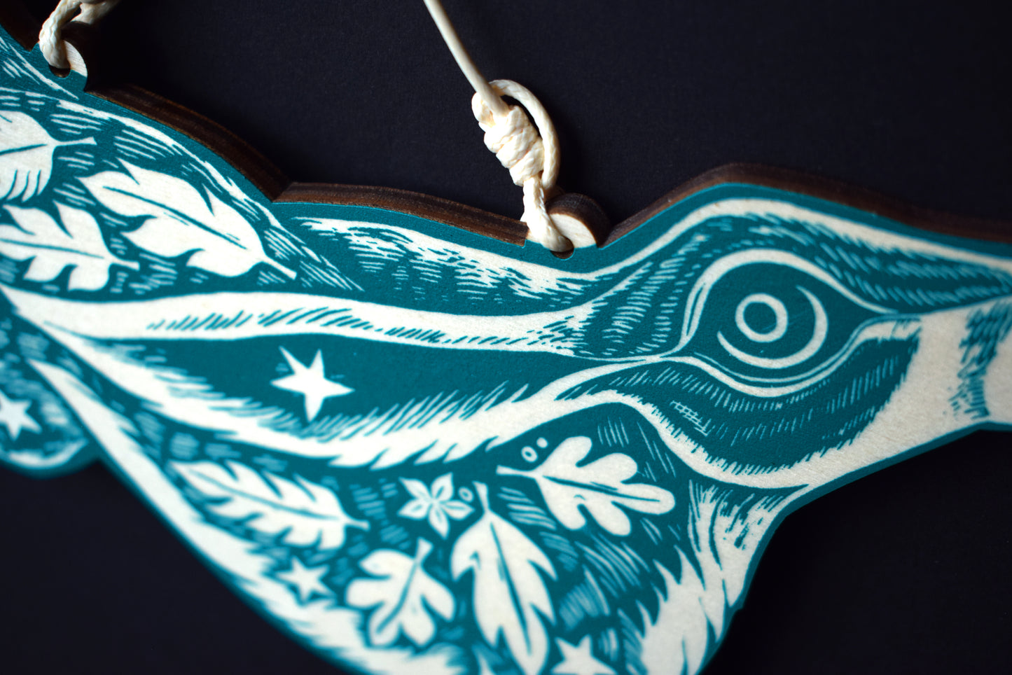 Teal Hare Wall Hanging (b28)